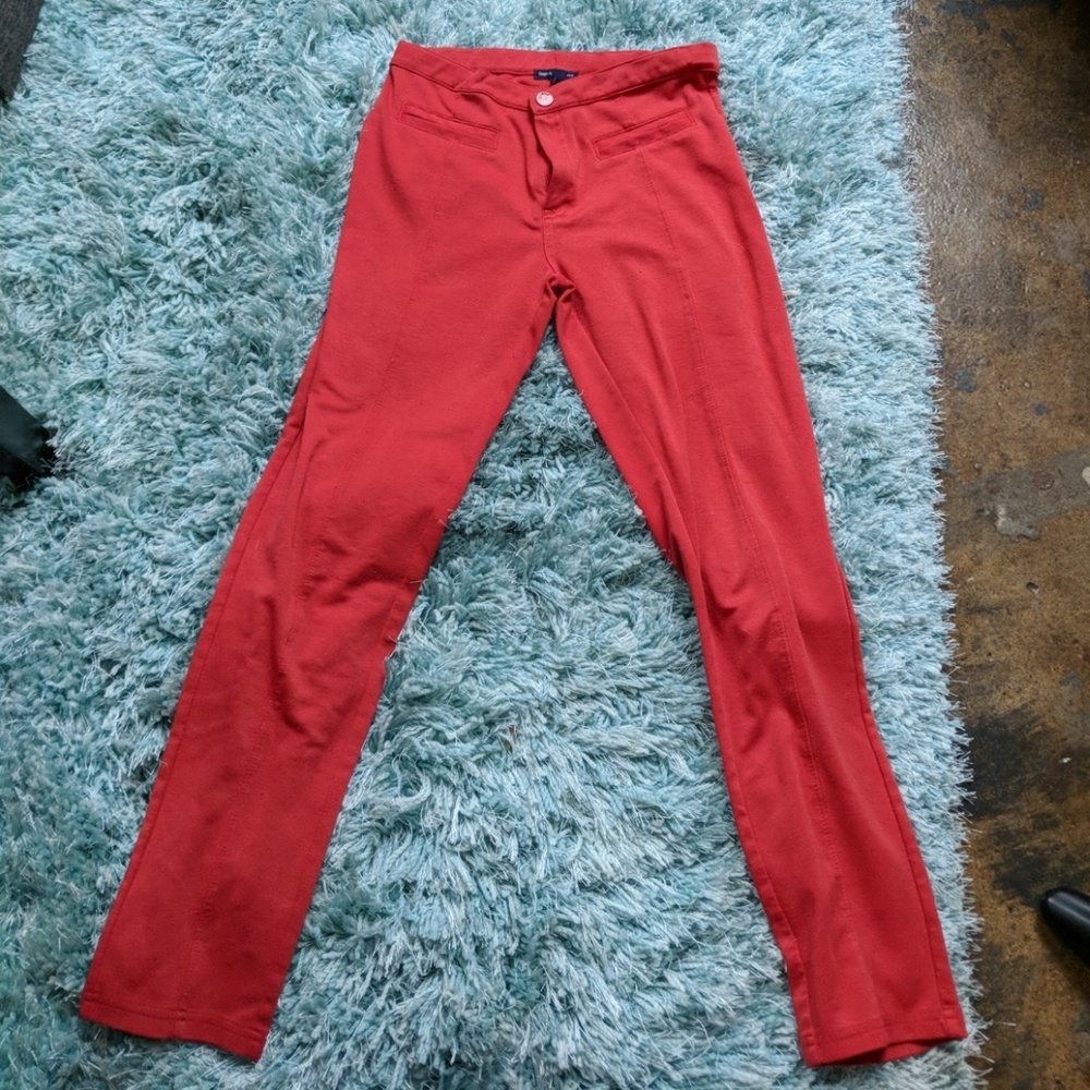 Red leggings